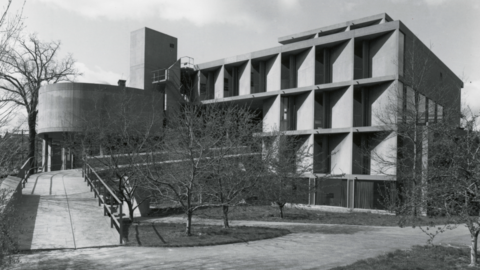 Black and white photo of the exterior of the Carpenter Center for the Visual Arts